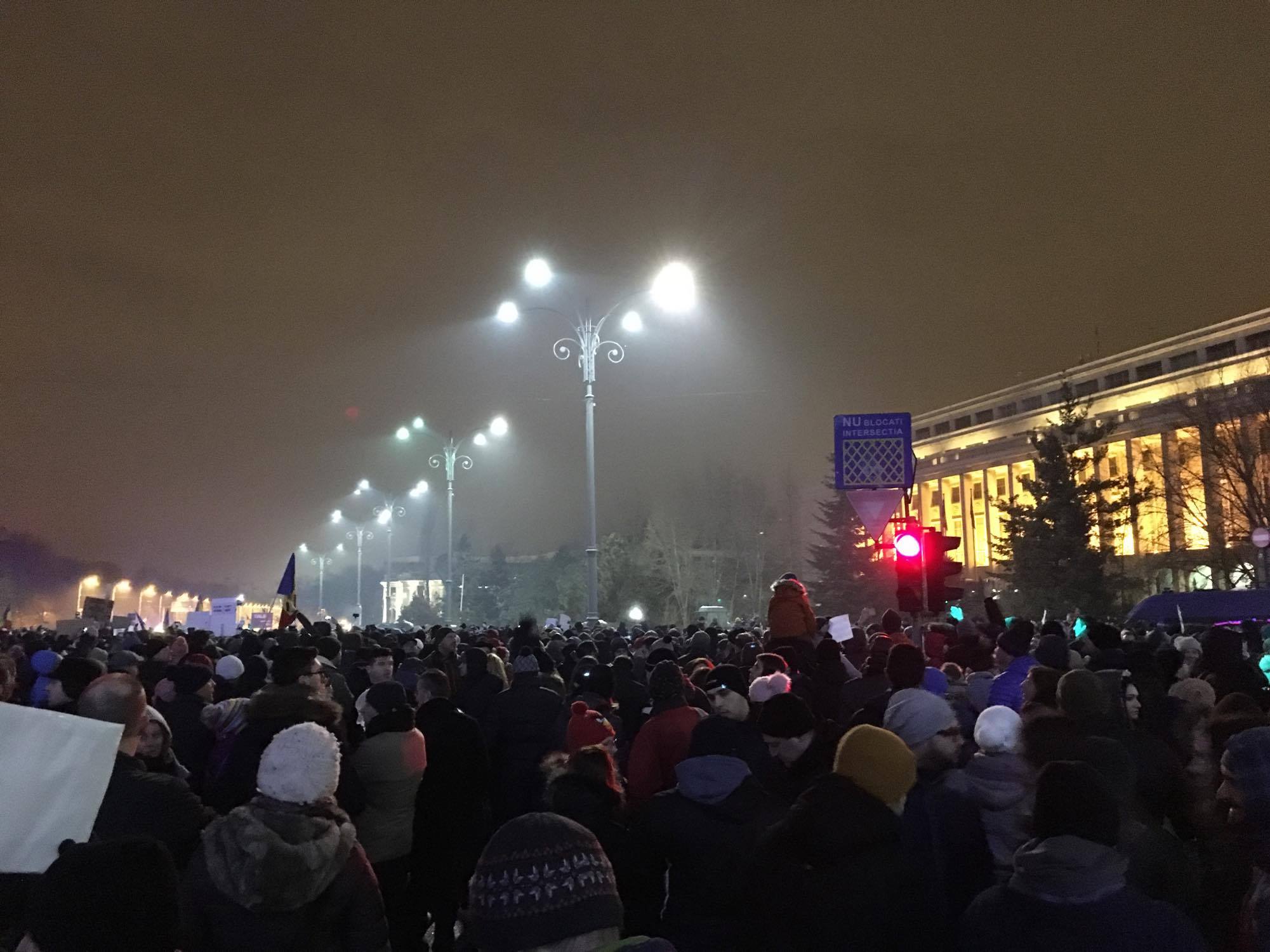 22_January_Romanian_protest_Piata_Victoriei